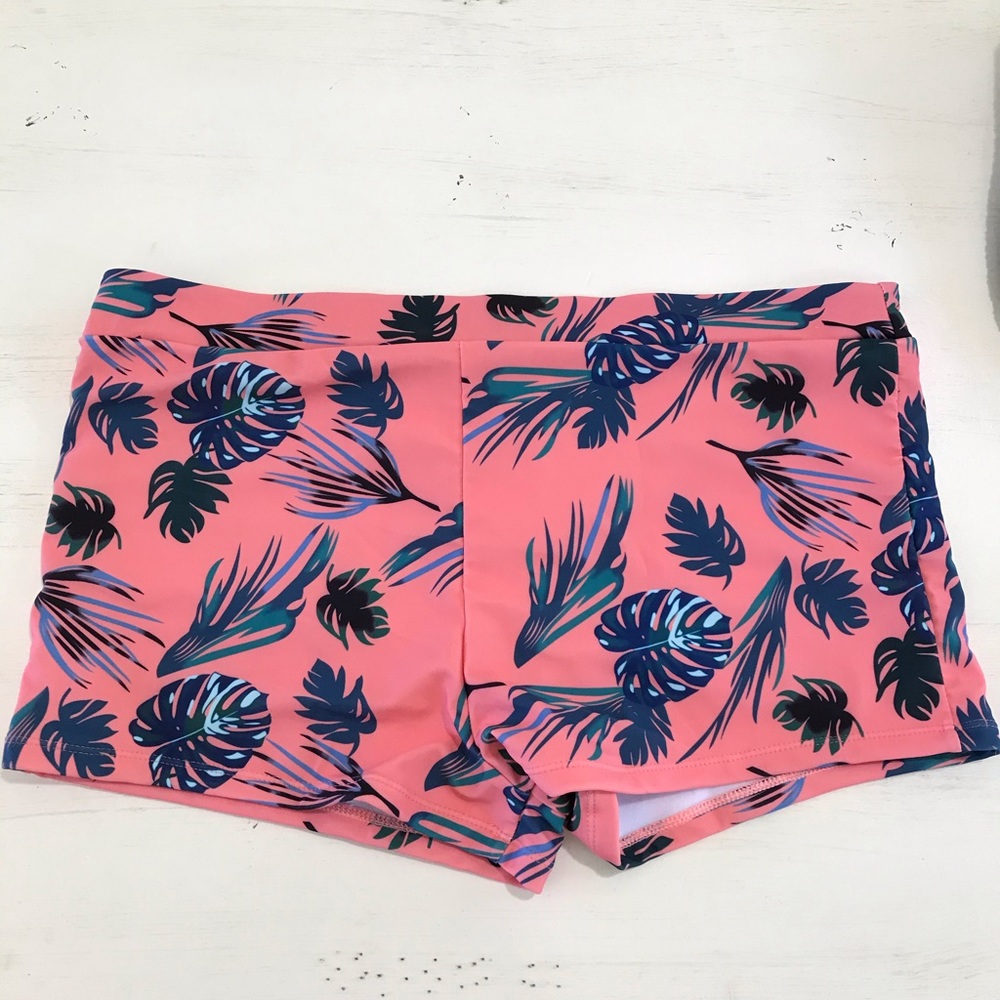 Plus size Floral Boy Short swim bottoms